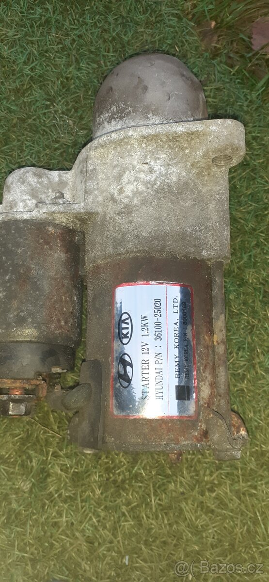 Kia carens 2.0 benzín r.v. 2007 - 3