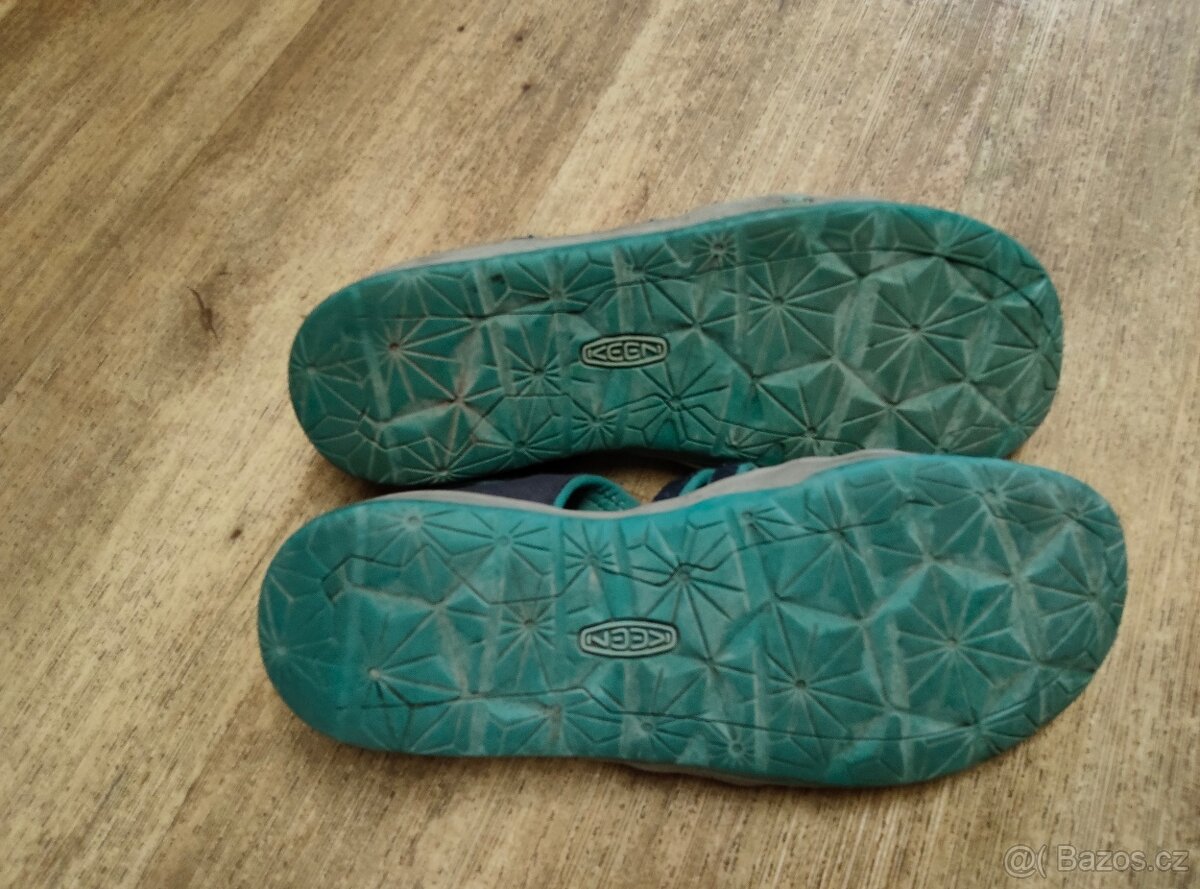 Sandály KEEN, vel. 38 - 3