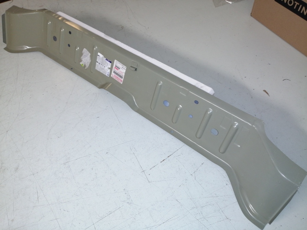 Příčka Suzuki Samurai. - 3