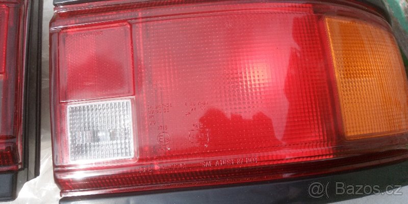 Mazda 323 BG Nová zadní světla - 3