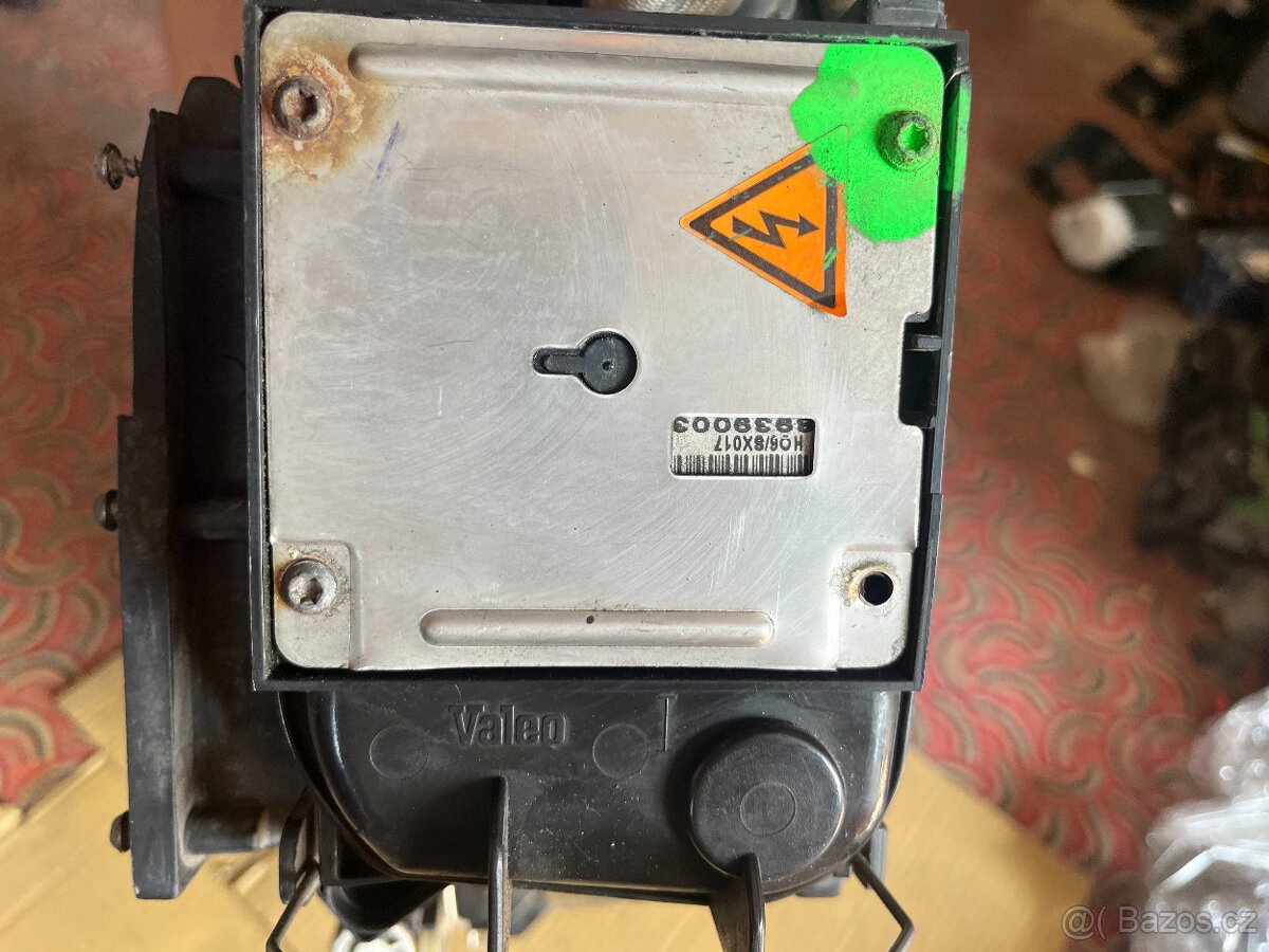 Xenonové světlo Passat B6 3C0941751 - 3