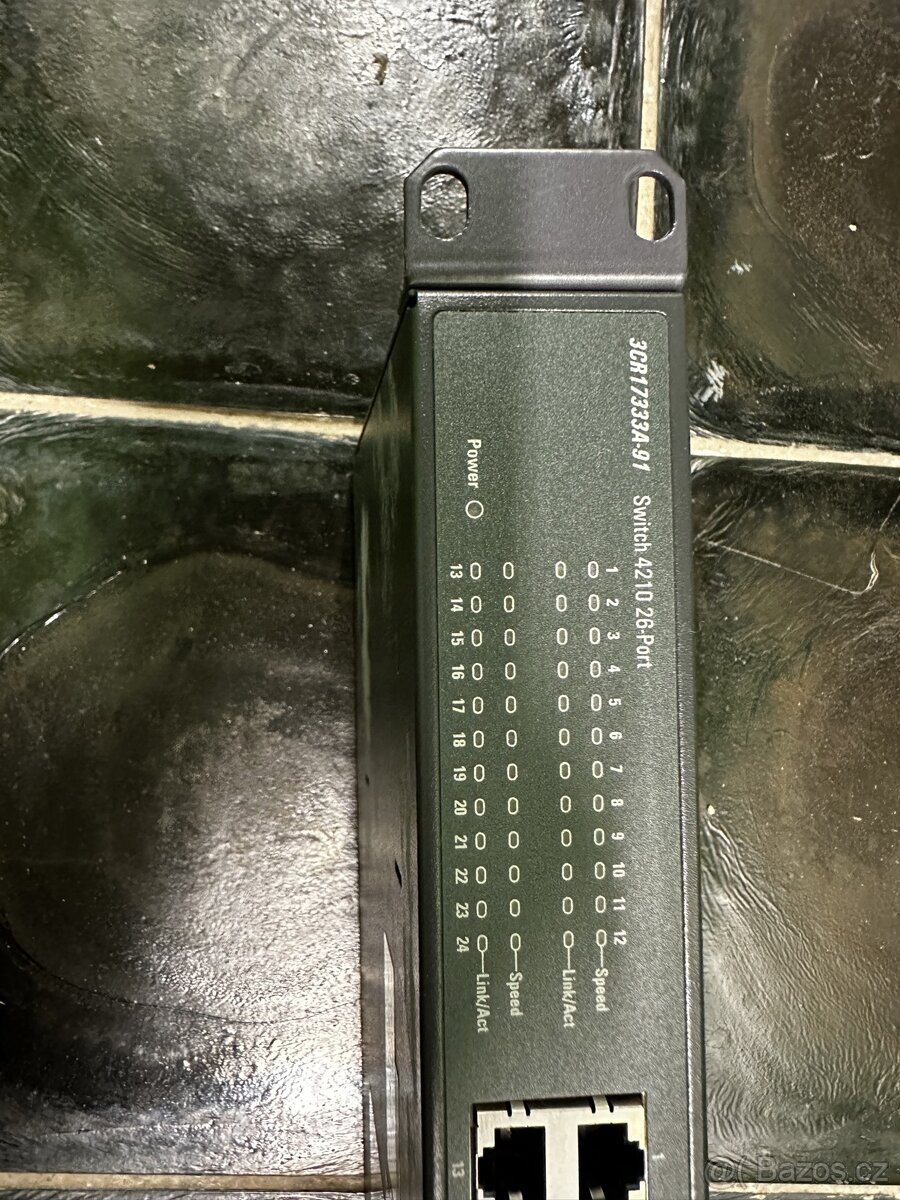 HP E4210-24 SWITCH 3CR17333A-91 - 3