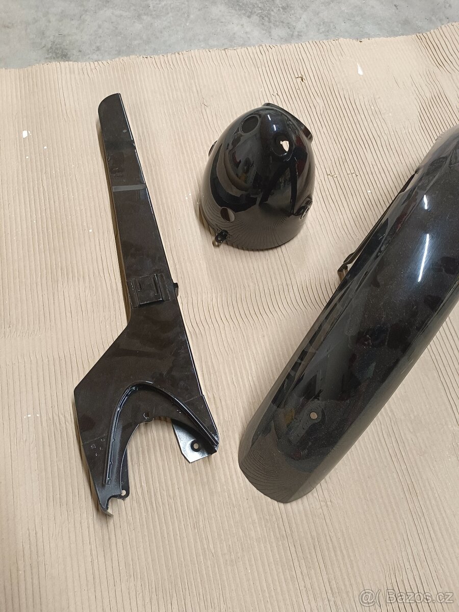 Jawa californian díly v novém laku - 3