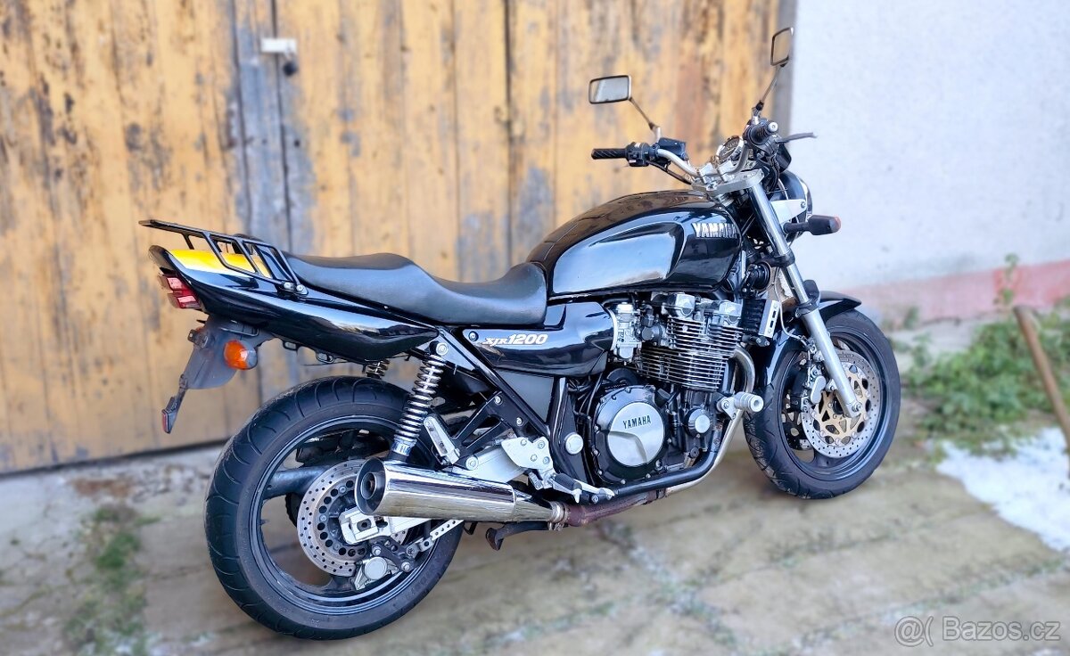Yamaha XJR 1200 - 3