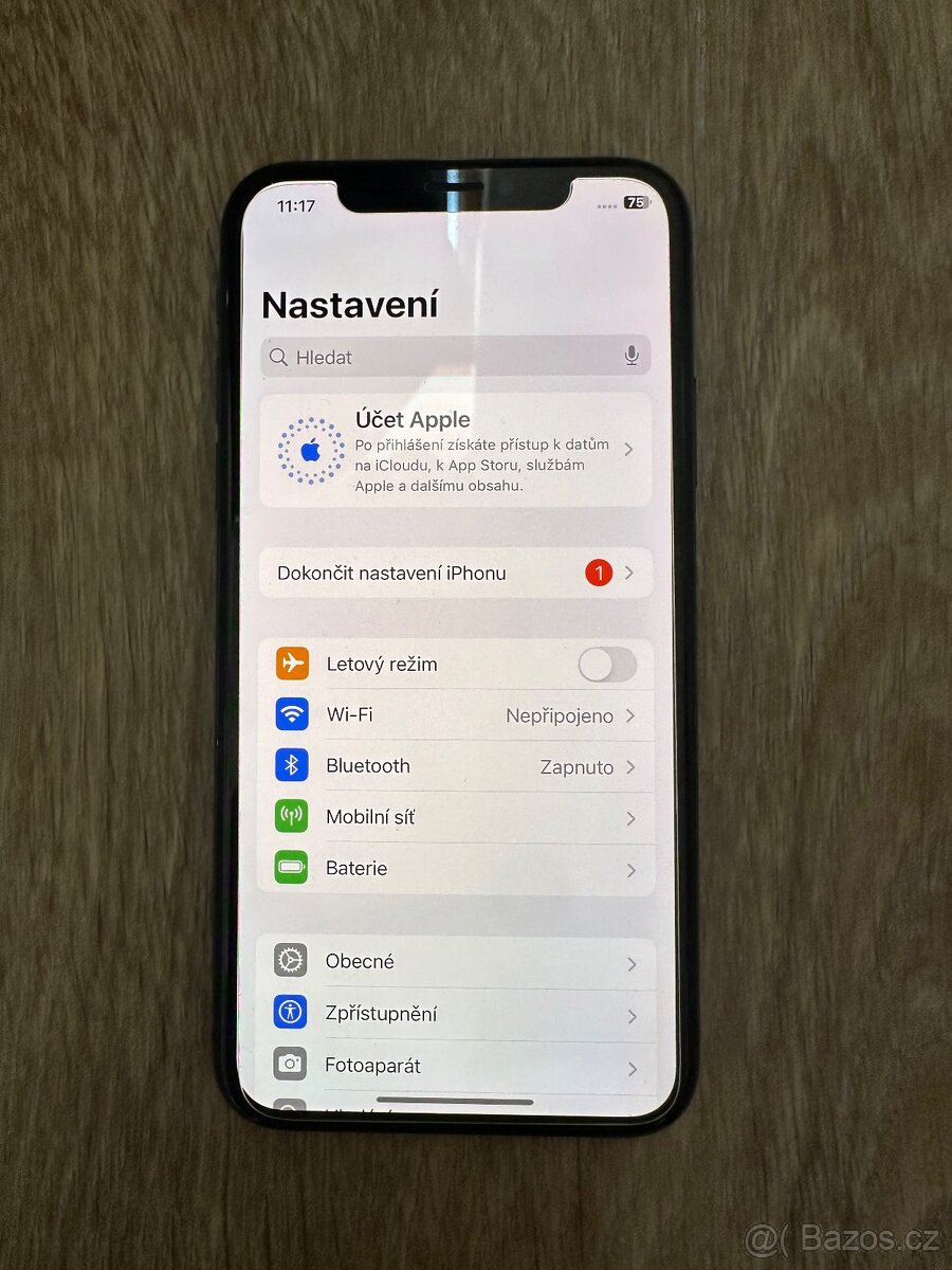 Apple iPhone Xs 256GB Černý - 3
