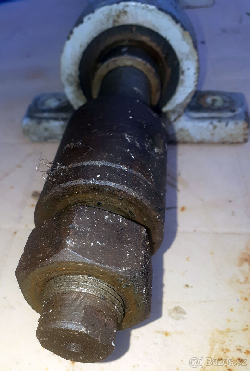 Hřídel cirkulárky - okružní pily (vřeteno) - 3