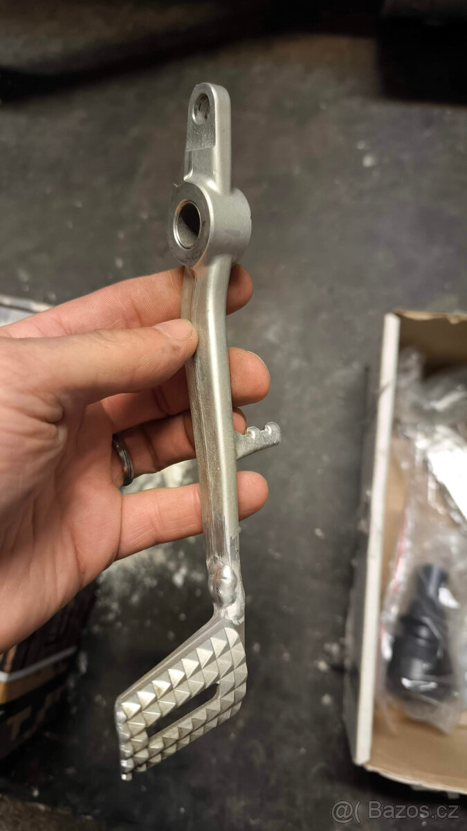 Díly Triumph Street Triple 675 - LEVNĚ - 3