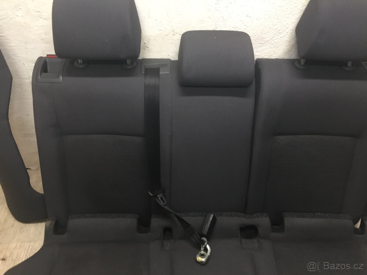VW GOLF 5 2003-2008 - ZADNÍ SEDAČKY - 3