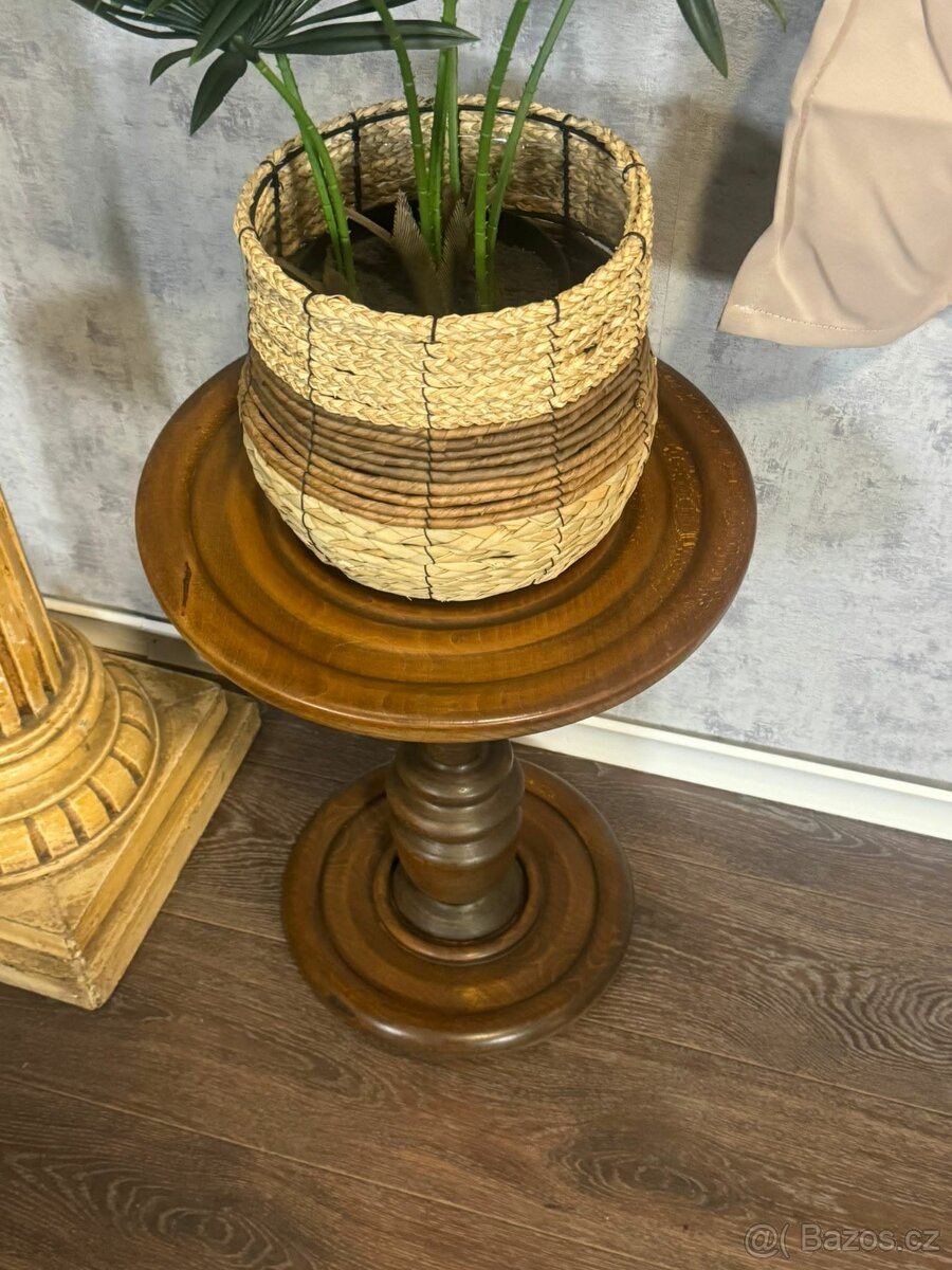 Kulatý podstavec (141031) - 3