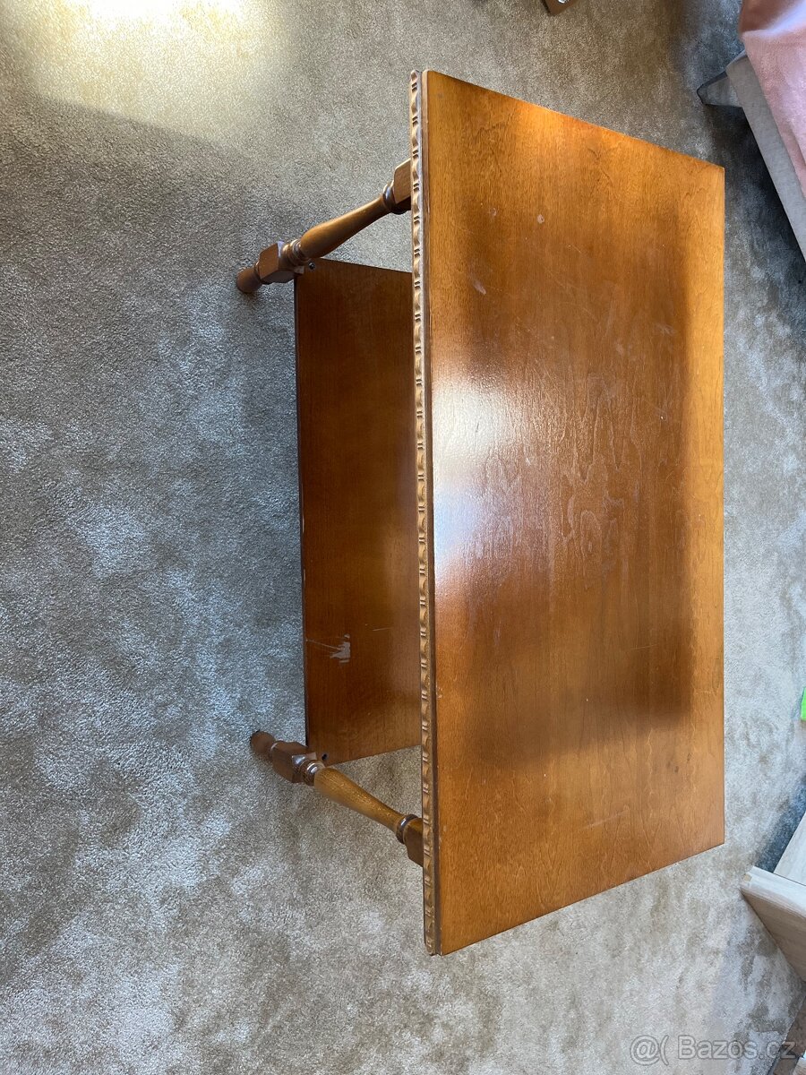 Stolek, stul konferenční - 3