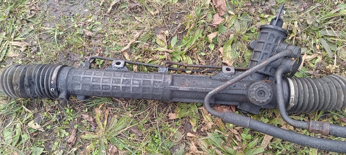 Hřeben řízení BMW E46 320d – servo - 3