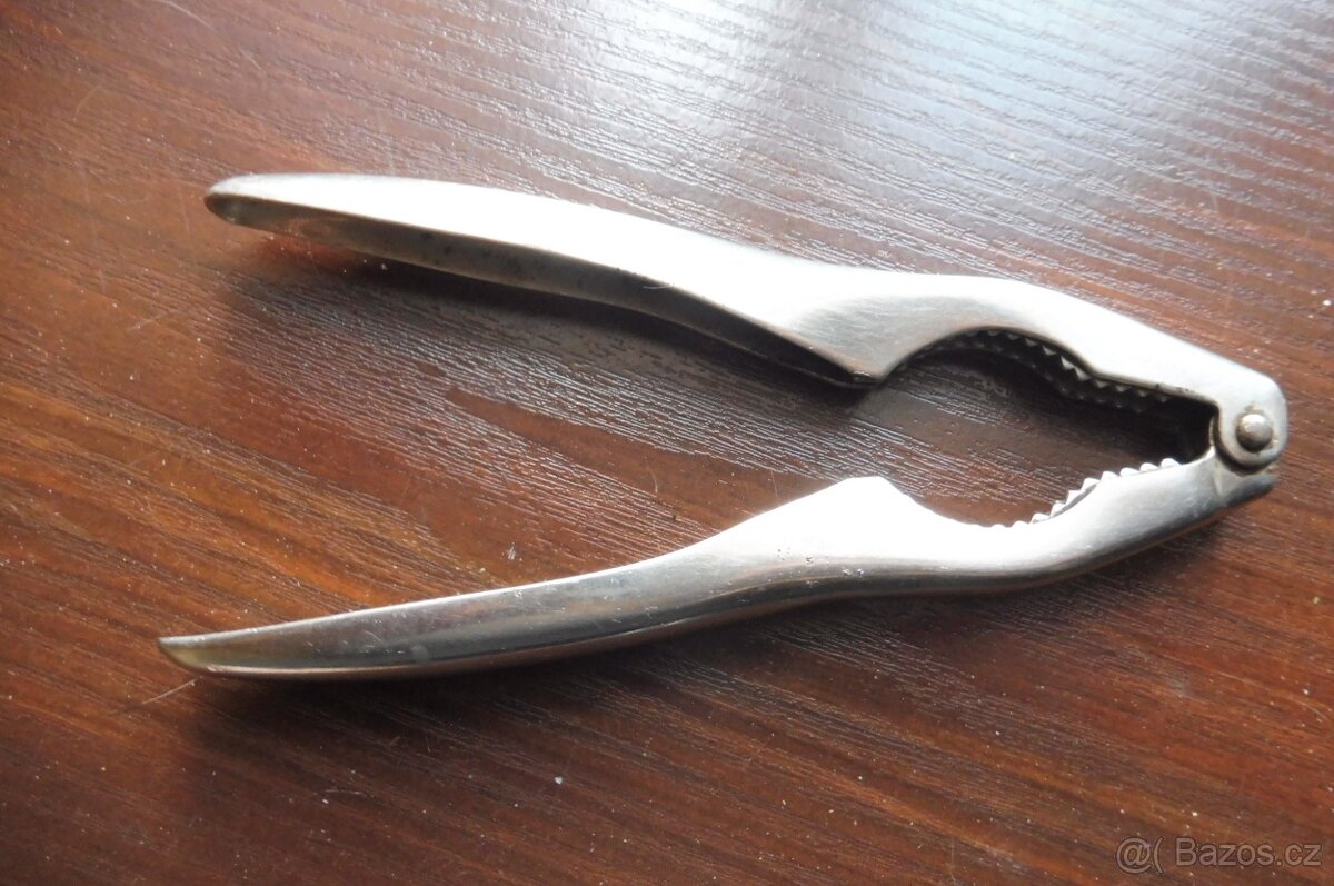 Retro sekáček a louskáček na ořechy - 3