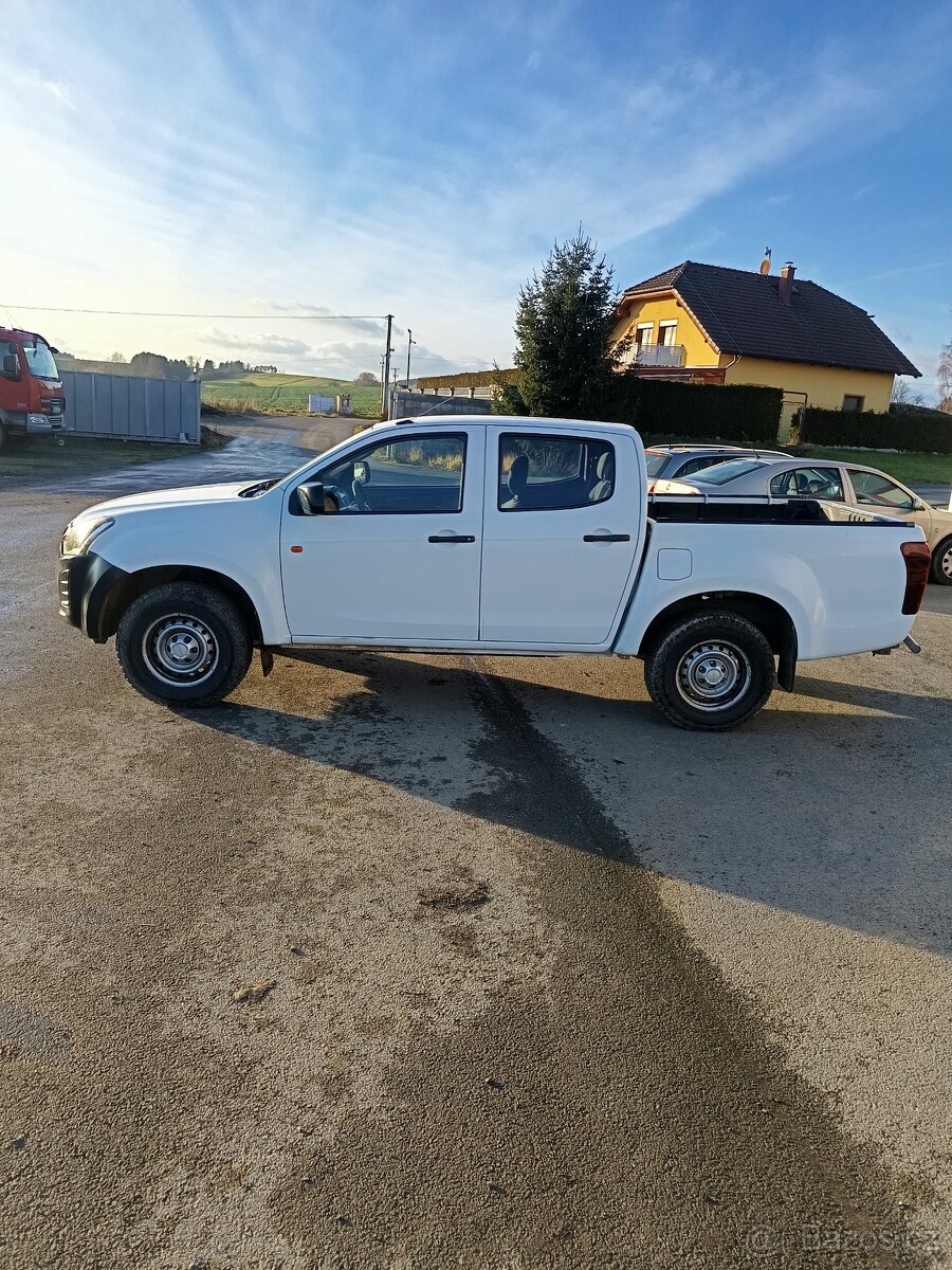 Isuzu D-Max r.v.2017 - 3