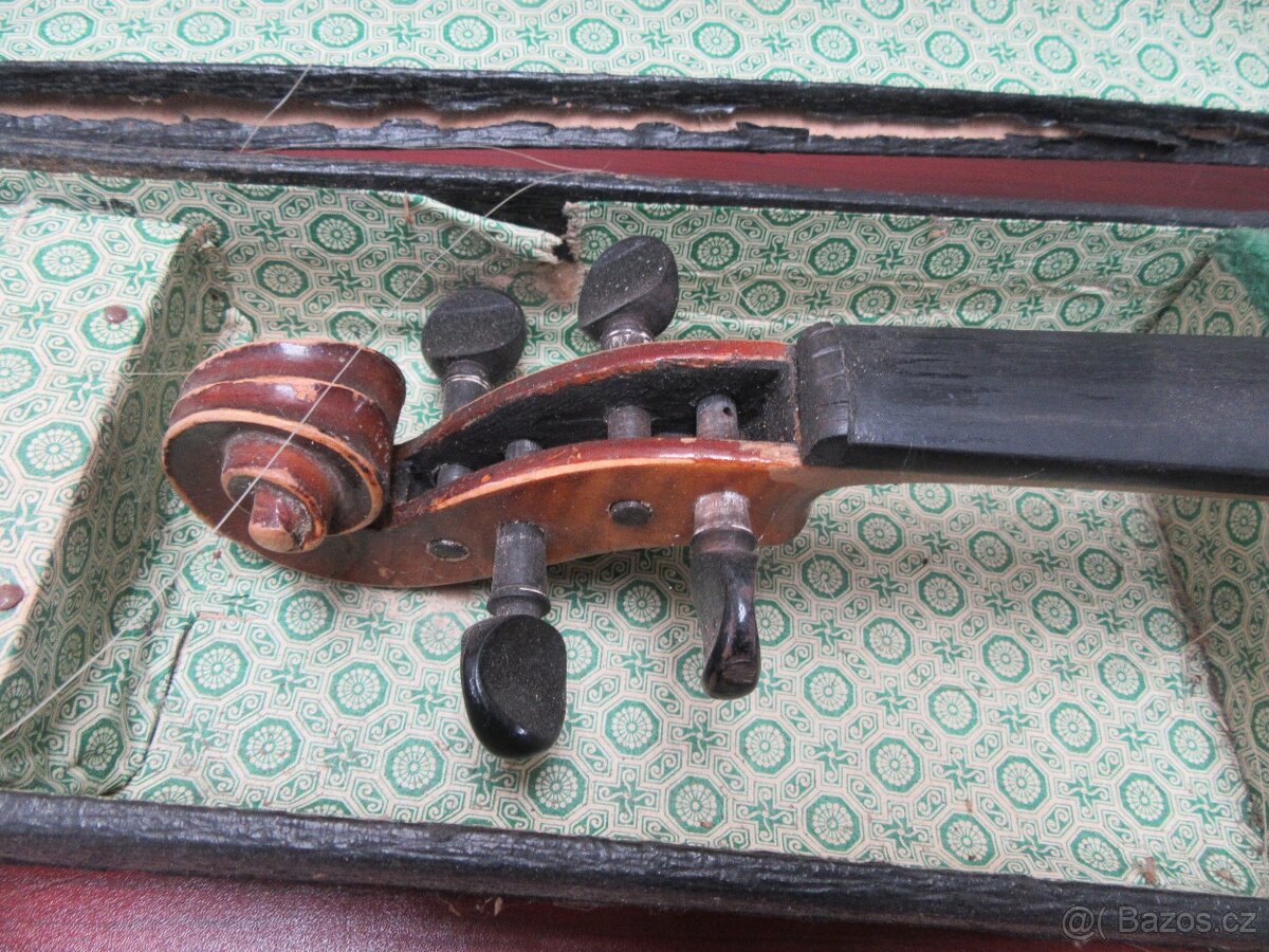 Nabízím starožitné housle sign. Stainer. Nejsou prasklé. Pův - 3