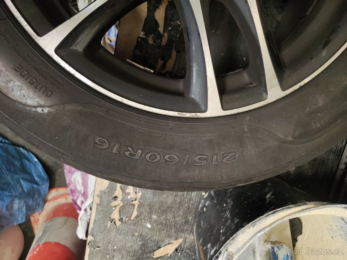 Sada alu kola 16 + letní pneu - 3