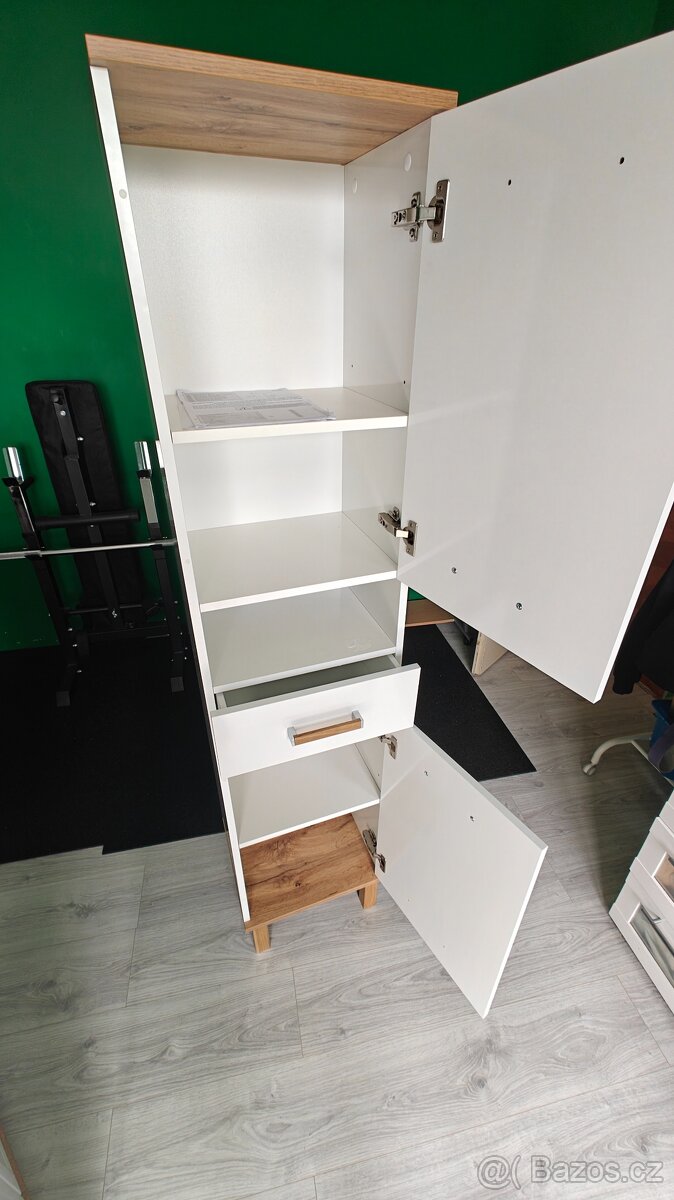 Vysoká skříňka - 3
