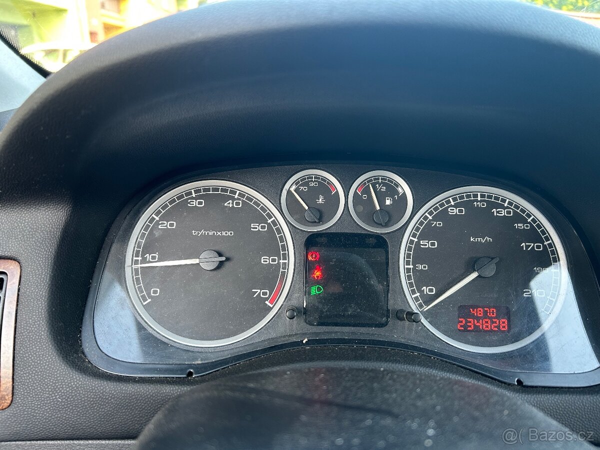 Peugeot 307, technická do 6/27 - 3