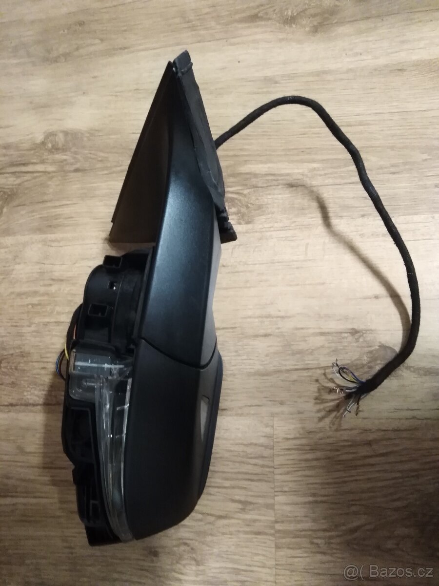 Zpětné zrcátko Škoda SUPERB III elektrické 3VO857934 - 3