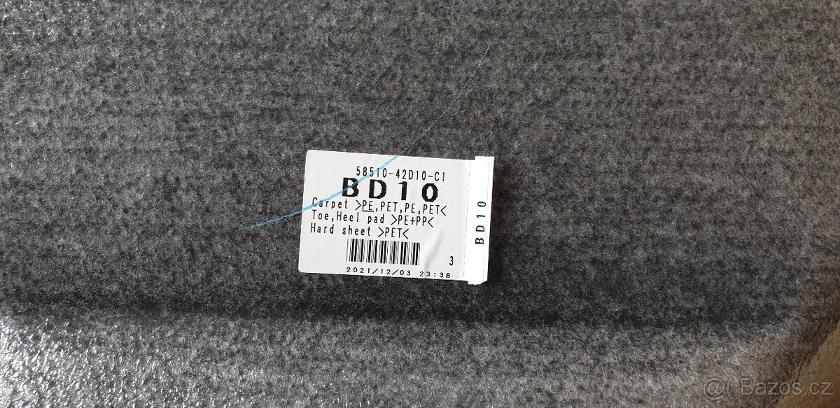 podlahový koberec Toyota RAV 4 hybrid od roku 2021 - 3