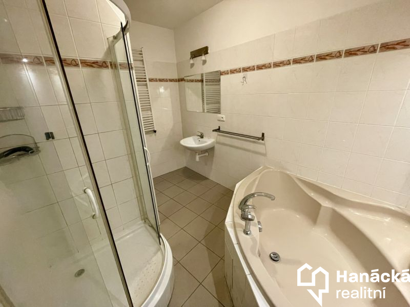 Pronájem, Byt 2+kk, 75m2, Bystřice pod Hostýnem - 3