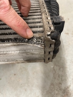 Chladič VW Touareg - 3