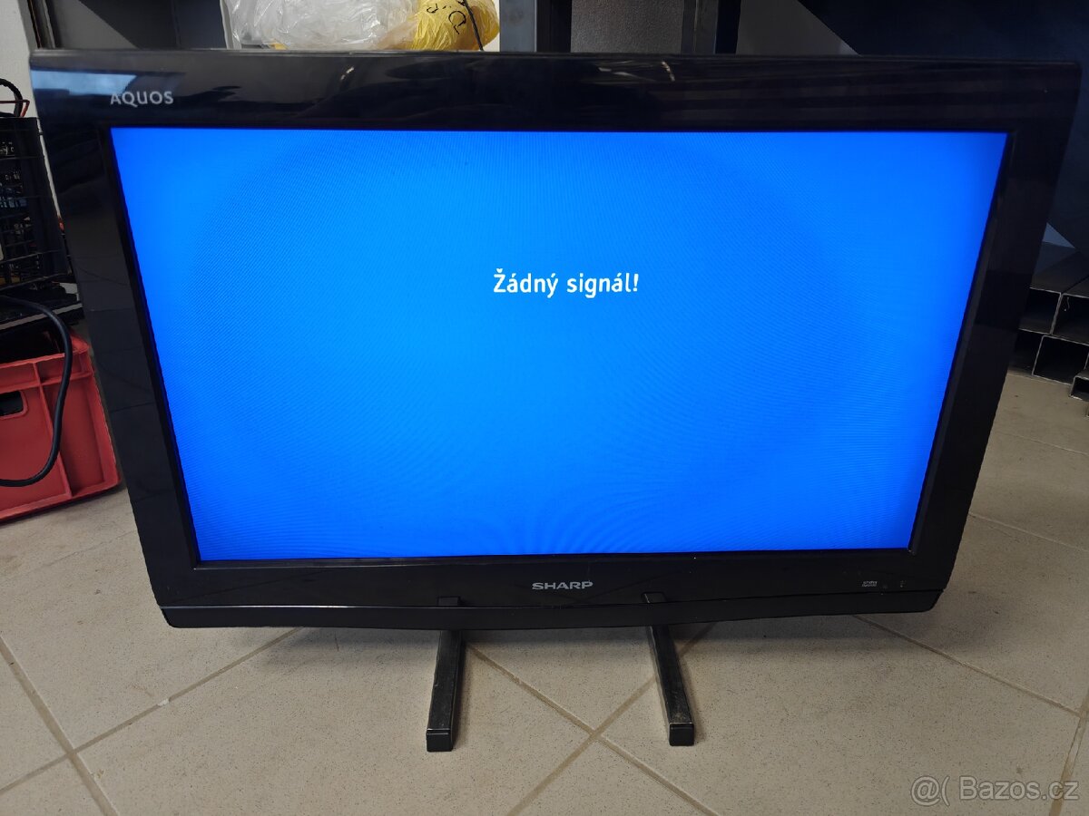LCD televize Sharp Aquos - 3