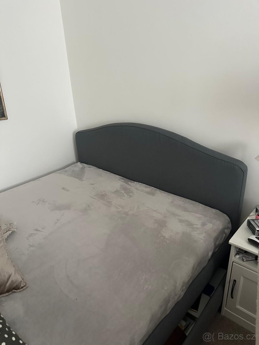 Postel s úložným prostorem - 3