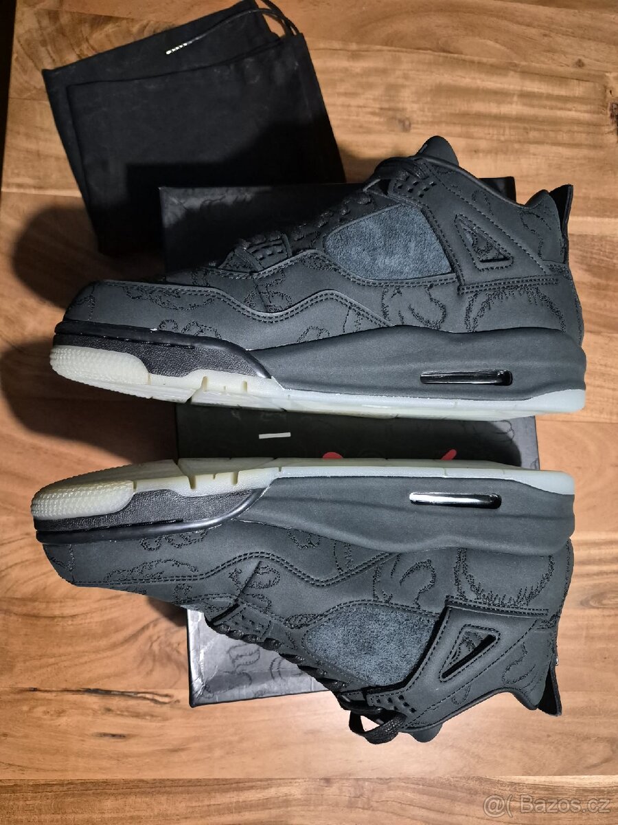 AIR JORDAN 4 RETRO KAWS, vel. 46 - 3