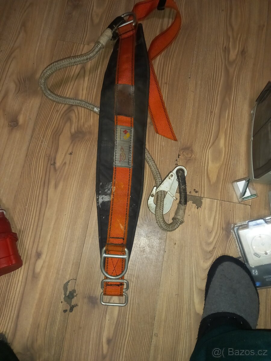 Prodám jen vím že je to pro dřevorubce. - 3