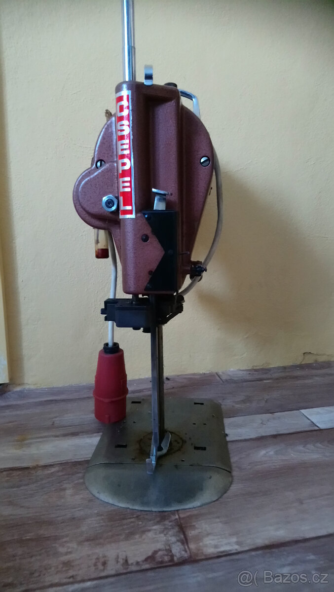 Řezačka na textil - 3