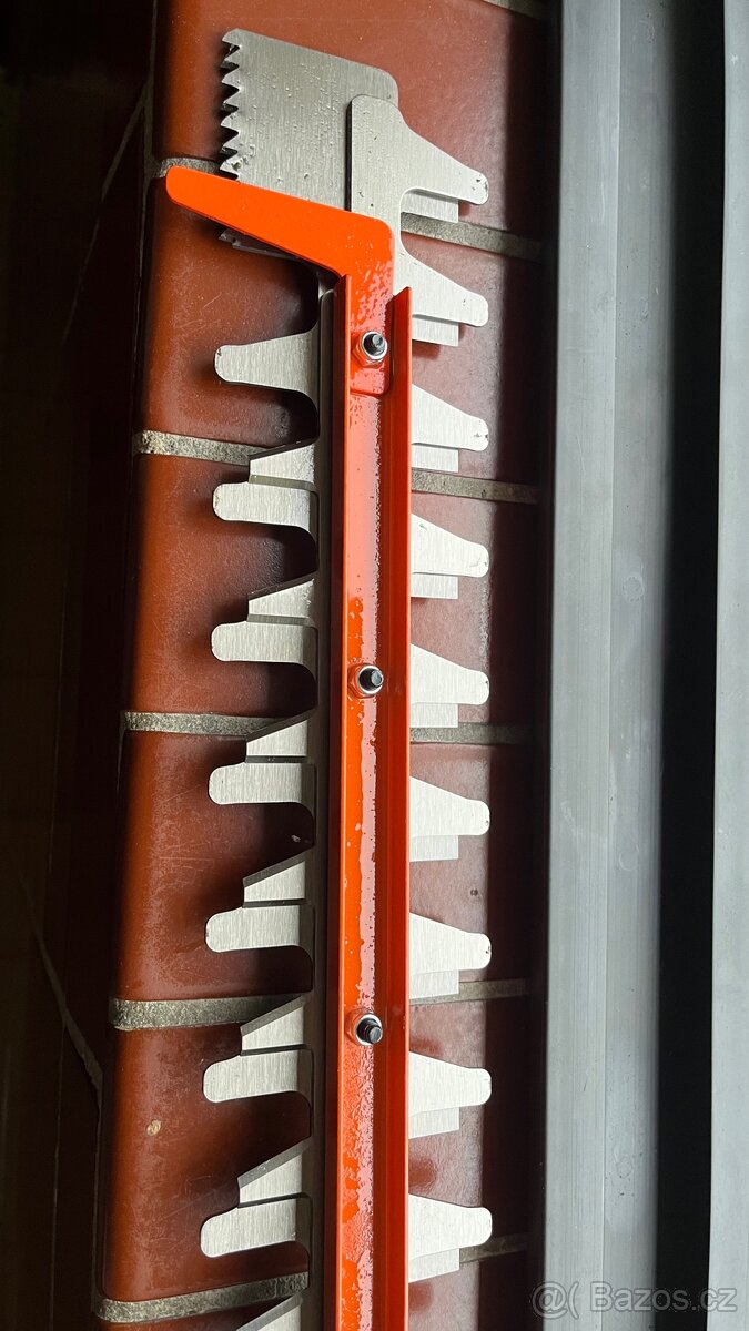 Nůžky na plot Black&Decker 60 cm/ 650 W - 3