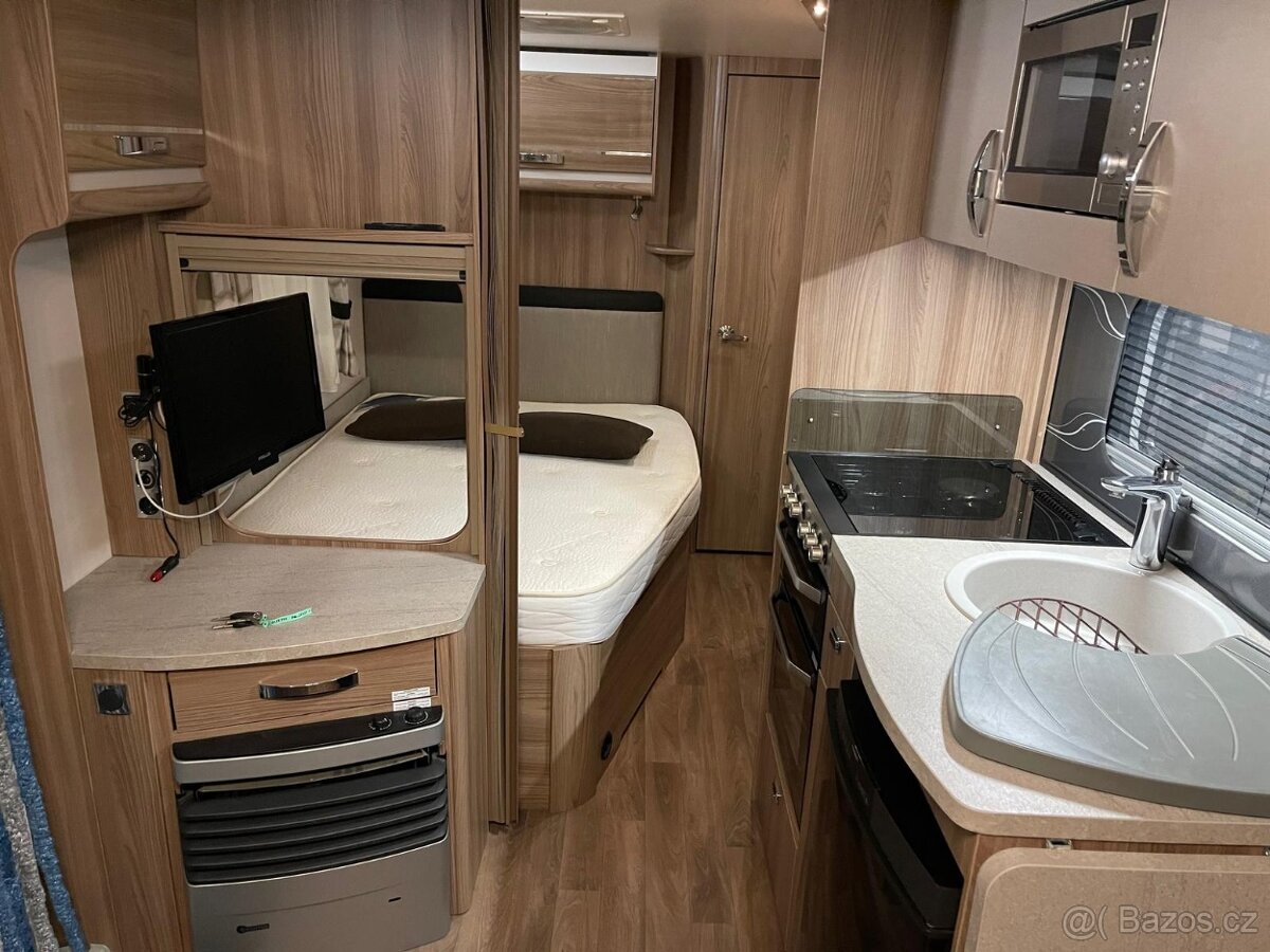 Karavan Swift Sprite Cruzer 495 SR rok 2017 - 3