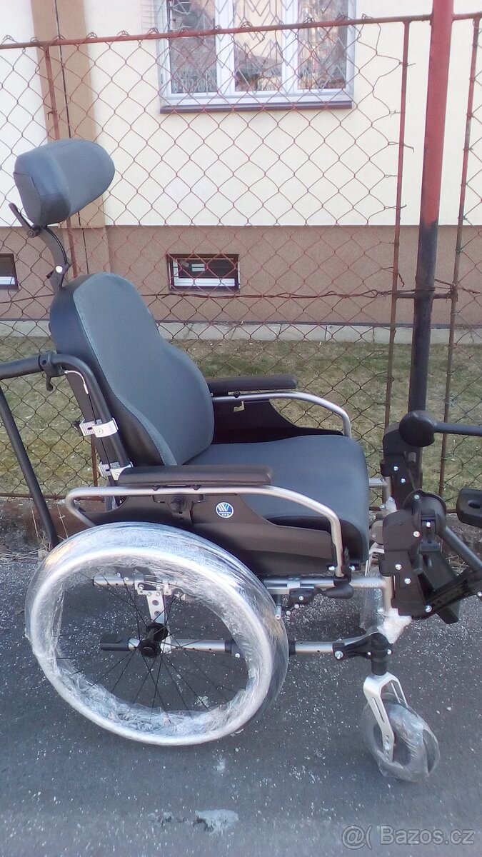 INVALIDNÍ VOZÍK- SPECIÁLPOLOHOVACÍ-SKLÁDACÍ--44CM- - 3
