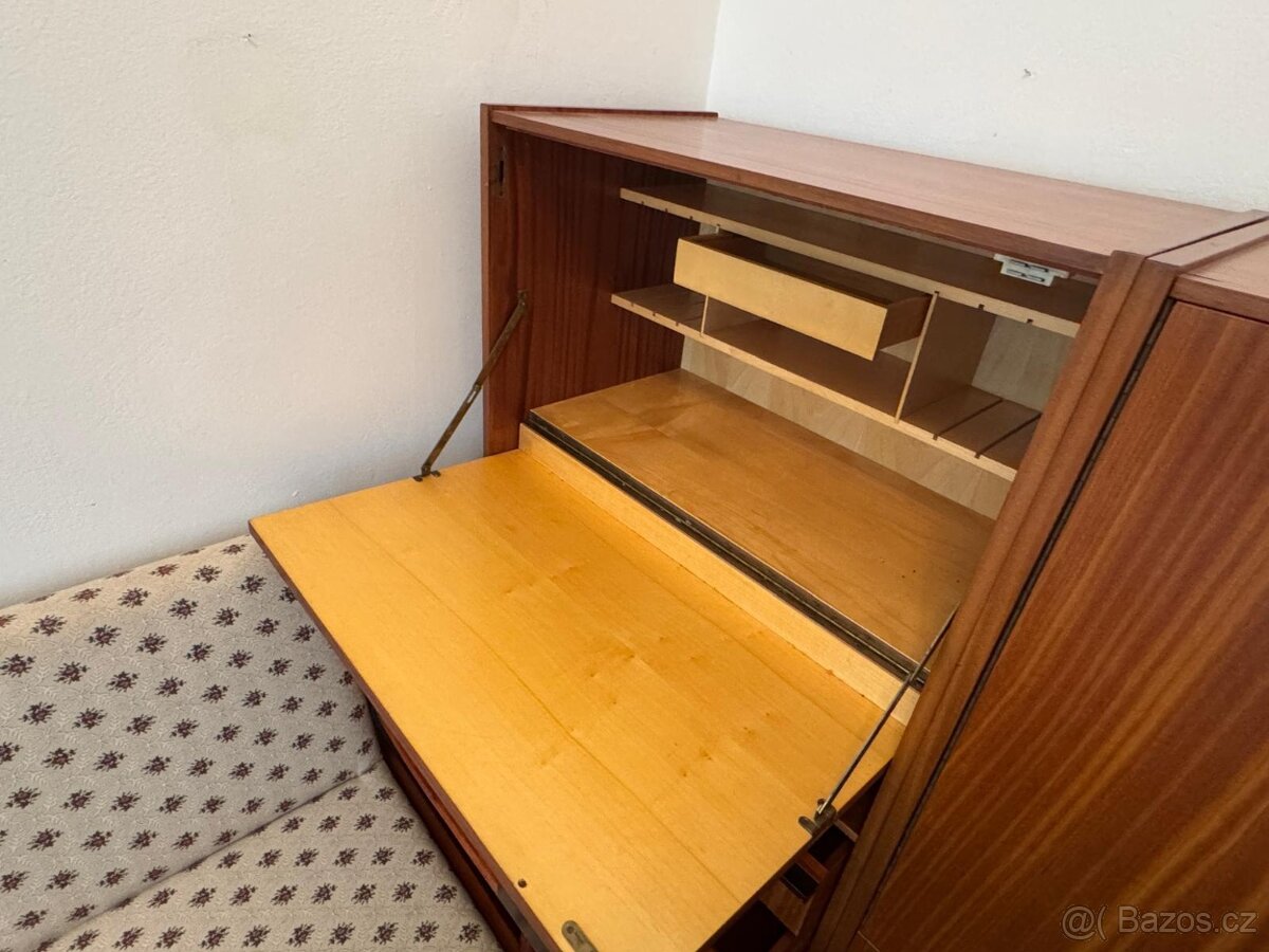 retro nábytek ze 70. let - 3