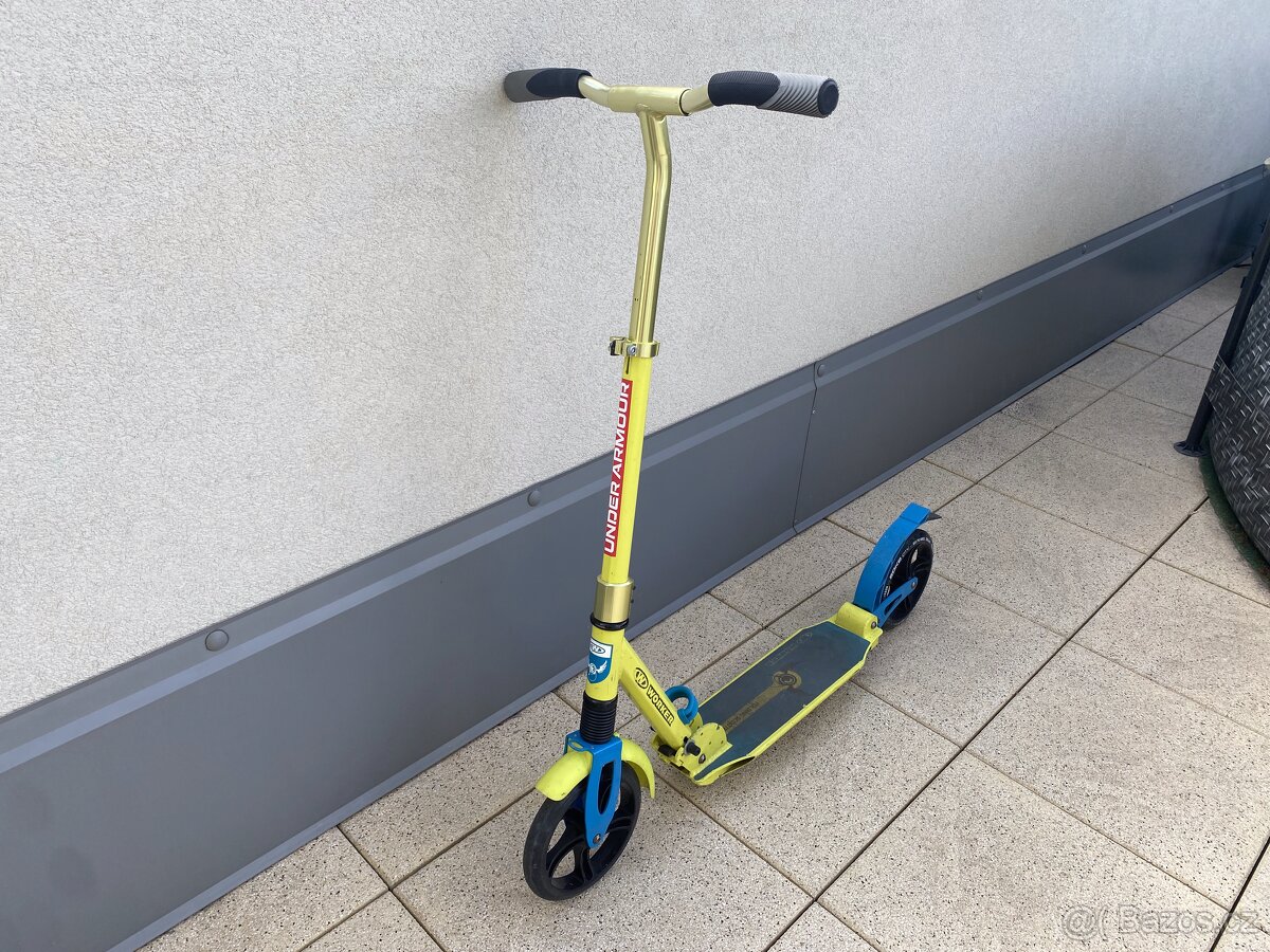 Skladaci kolobezka Worker 200 - 3