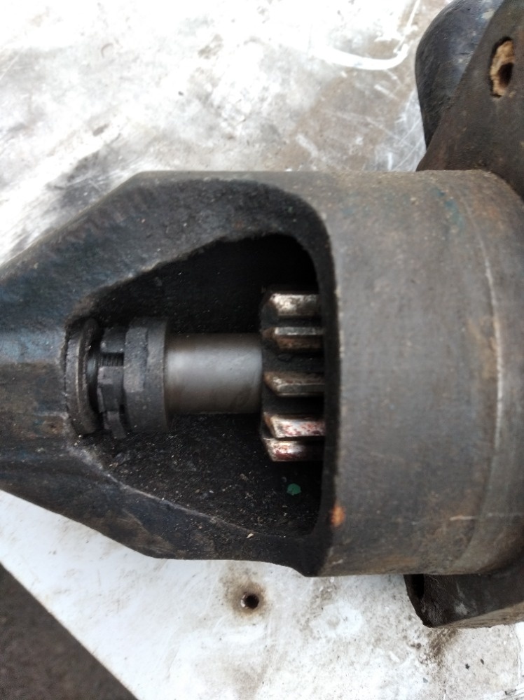 Prodám startér na plně funkční po GO-4000,- - 3