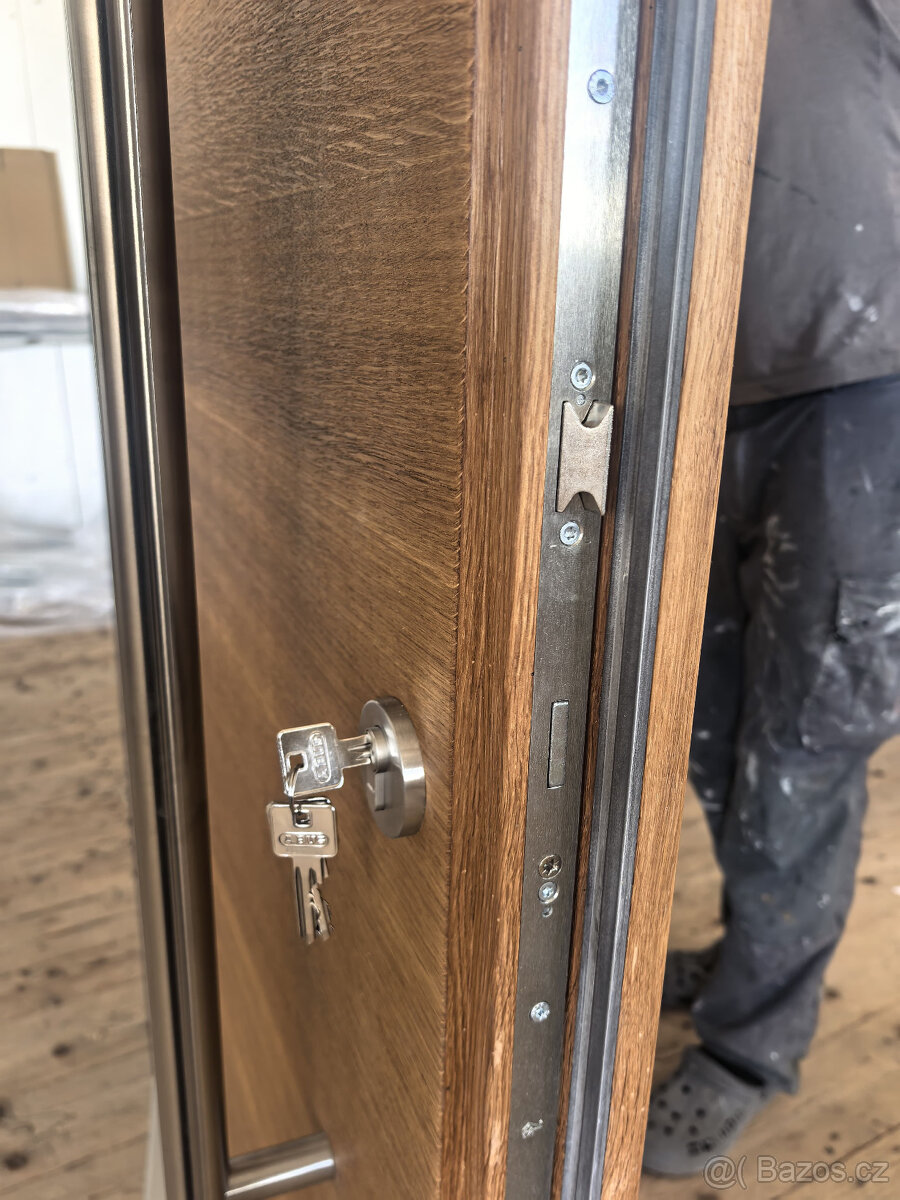 Vchodové dveře dřevěné dub - 3