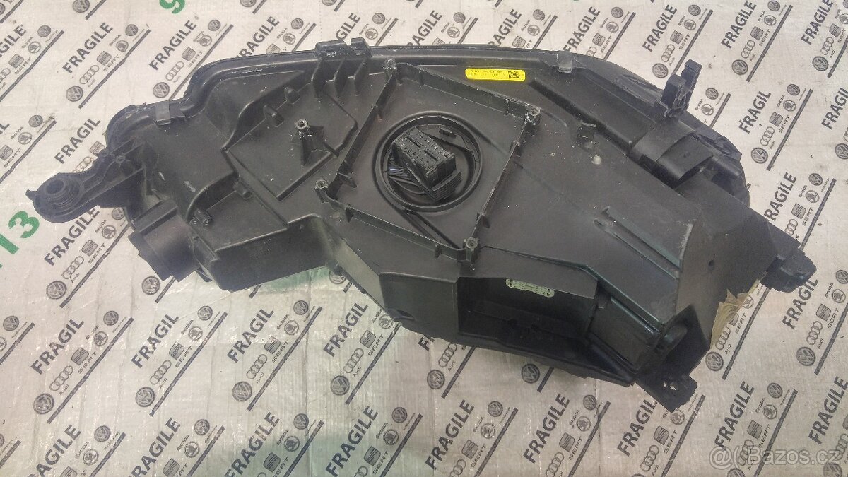 Audi A5 8W nárazník, maska, světlo, - 3