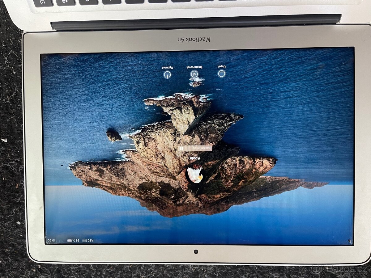 Apple MacBook Air 13" 2017 /8GB/128GB Core i5 - 3