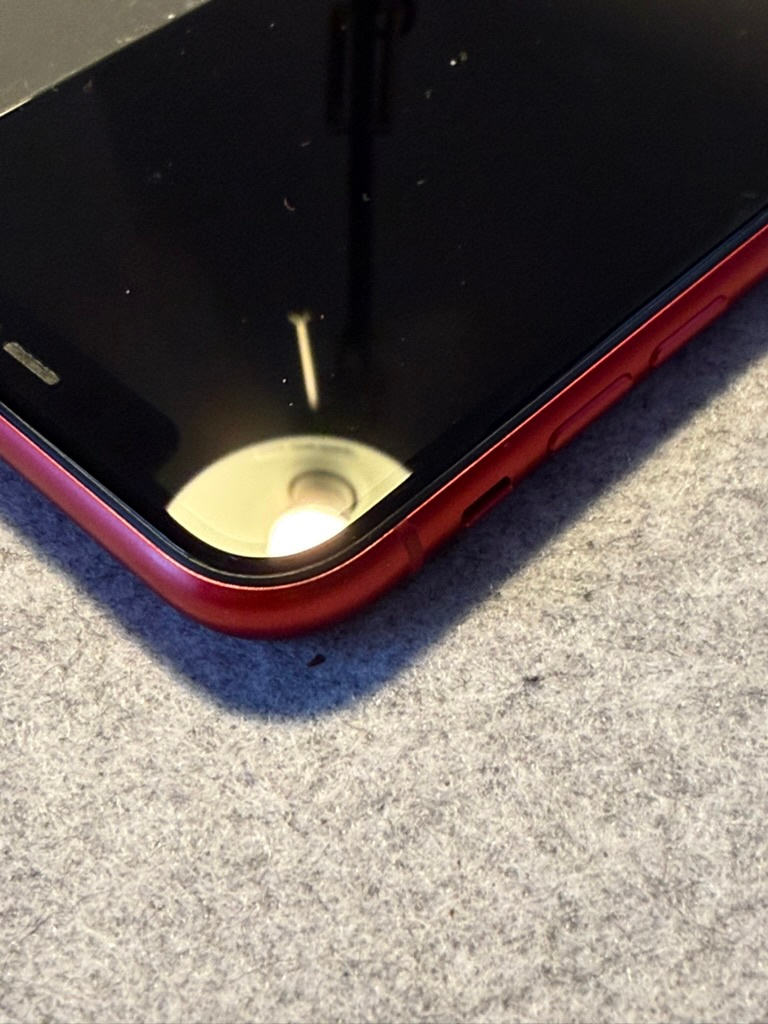 iPhone 11 RED 128gb - 3