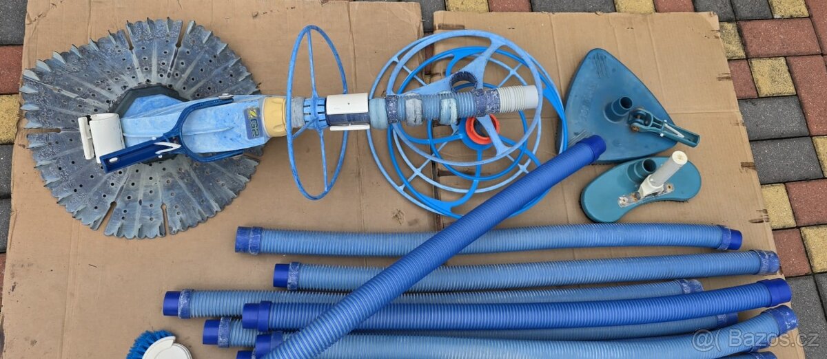 vysávání bazénu příslušenství - 3