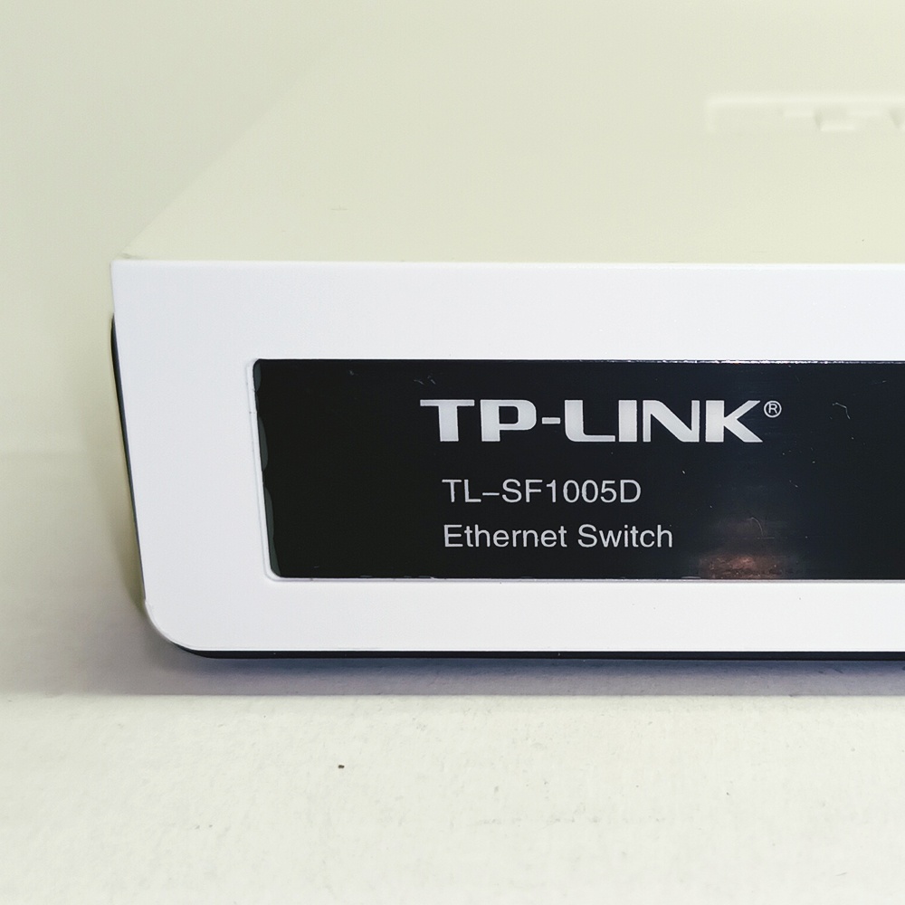TP-LINK TL-SF1005D, Stolní pětiportový LAN switch - 3