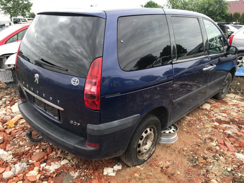 Peugeot 807 2,0HDI 79kW RHT 2003 - díly - 3