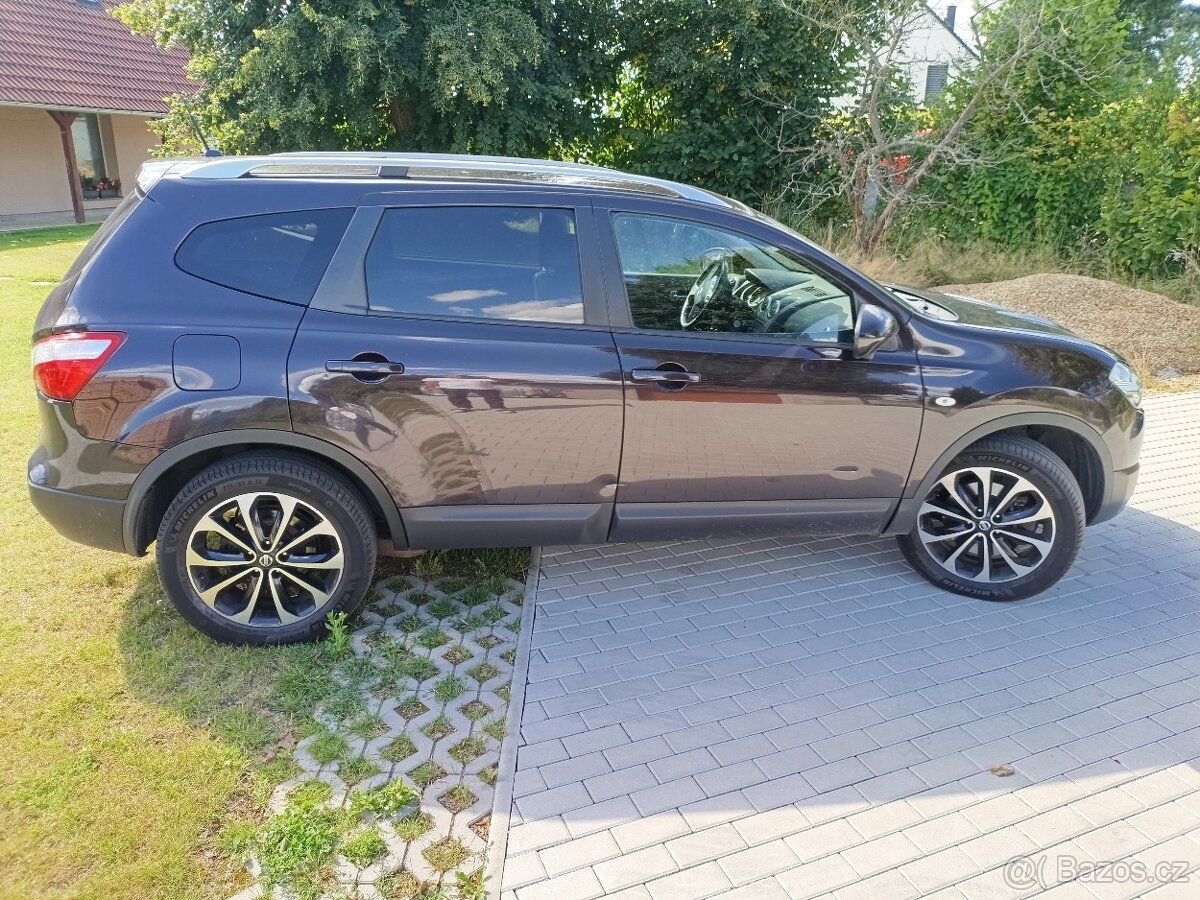 Nissan Qashqai+2 4x4 - 3
