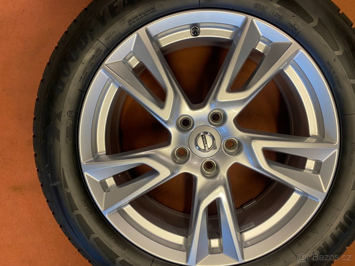 Volvo XC40 ,XC60 R18 originál - 3