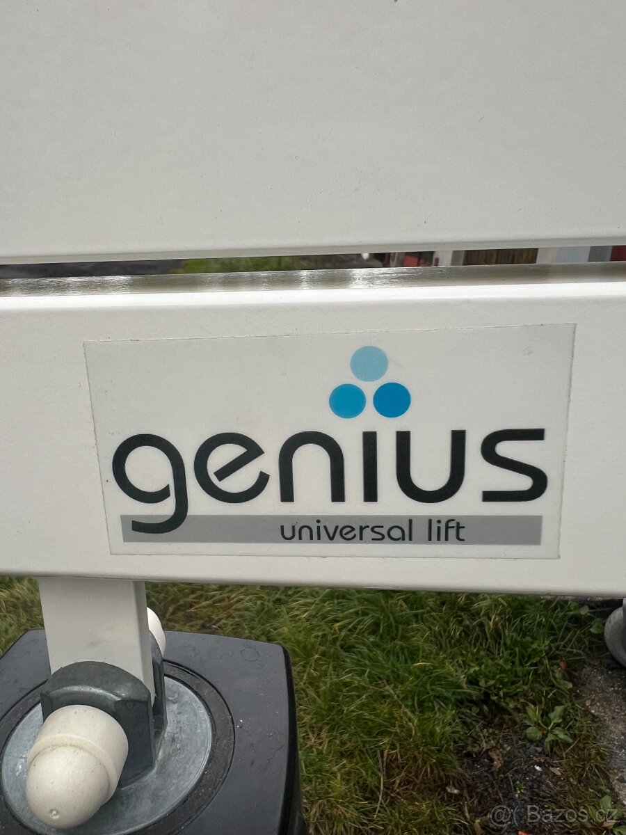 zvedák s plachtou pro nemohoucí - 3