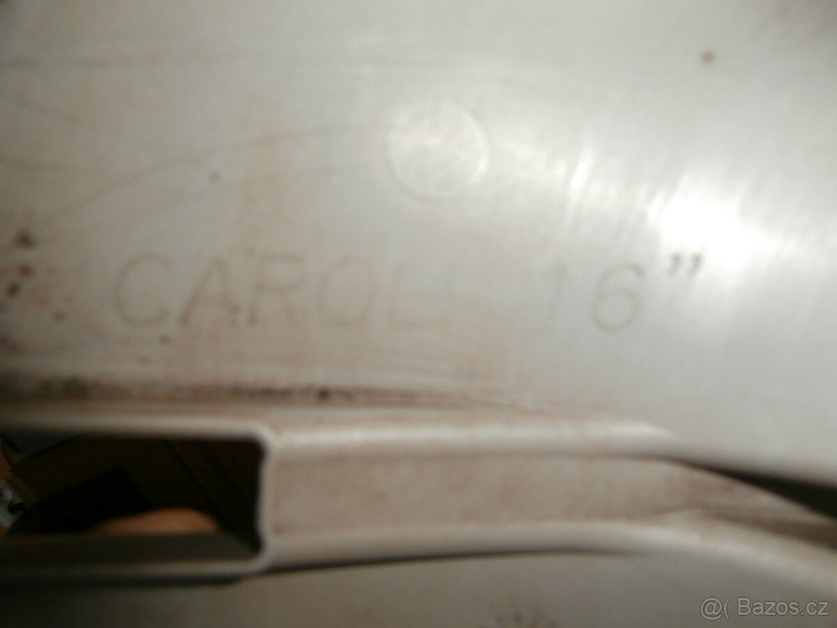 Poklice Renault 16" - originál - 1ks - 3