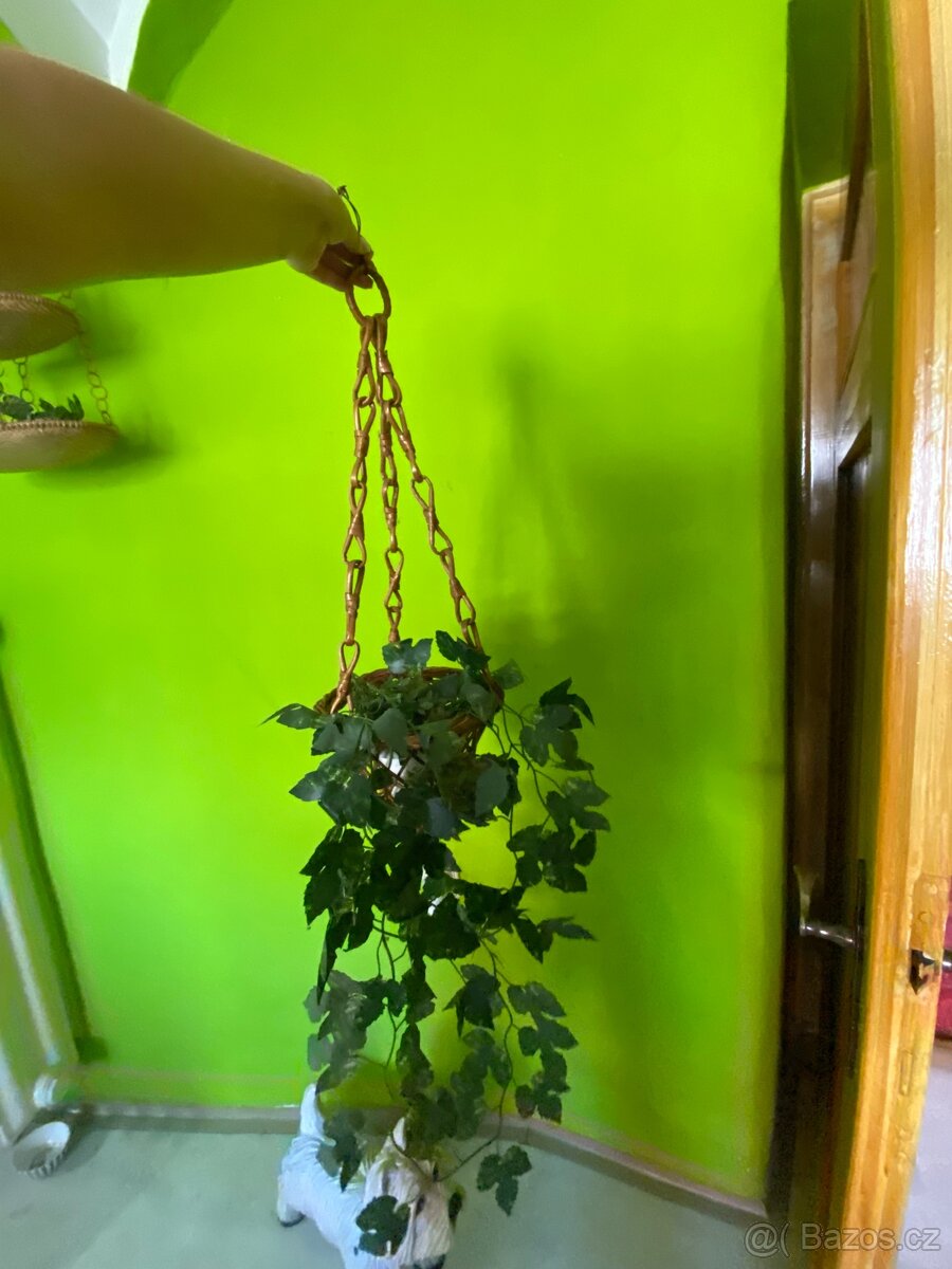 Proutěný závěsný košík na květinu - 3