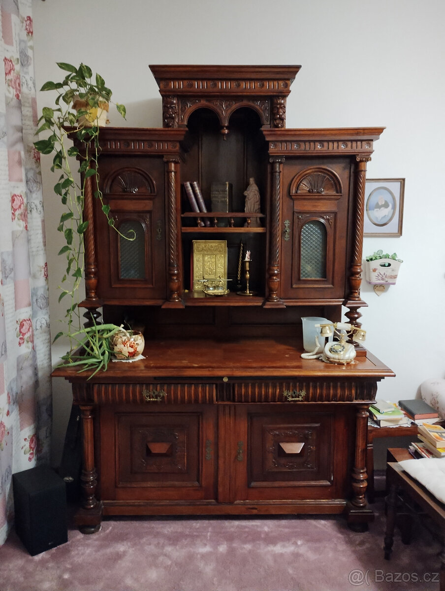 Starožitný sekretář - 3