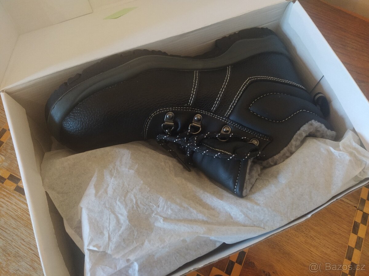Prodám pracovní obuv - 3